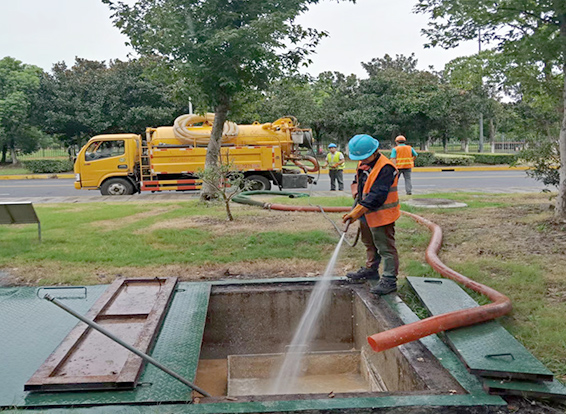 六弓乡化油池清理